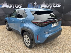 Toyota Yaris Cross Self Charging Hybrid 2022 - Image 3