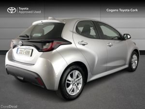 Toyota Yaris 1.0 LUNA 4DR - Image 2