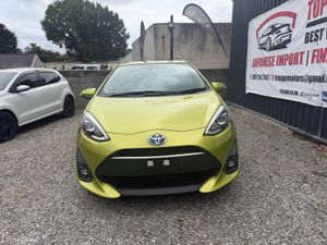 Toyota aqua 2018 cruise C /finance available - Image 2