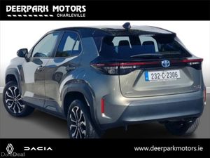 Toyota Yaris Cross 1.5 Hybrid CVT Luna Sport - Image 3