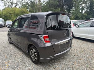 Honda  Freed 7 seater - Image 4