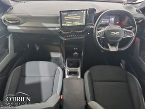 Dacia Duster TCe 130 Extreme - Image 2