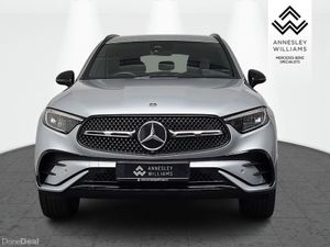 Mercedes-Benz GLC GLC300e Urban Edition 4Matic - Image 3