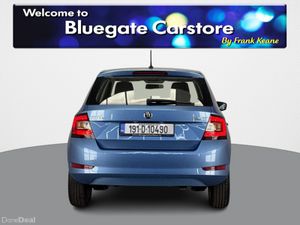 Skoda Fabia AMBITION 1.0 MPI 75HP 4DR **FULL BLACK - Image 4