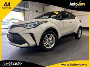 Toyota C-HR 1.8 Self-Charging Hybrid. AA APPROVED - Image 4