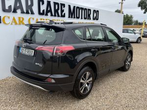 Toyota RAV4 RAV4 2.0d-4d Luna 4DR - Image 4