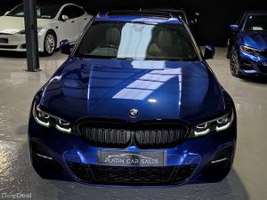 🔥 2021 BMW 330e M-Sport //  Panoramic Sunroof// - Image 4