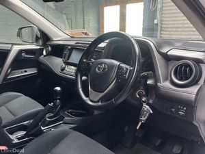 Toyota RAV4 RAV4 2.0 D-4D LUNA 4DR - Image 4