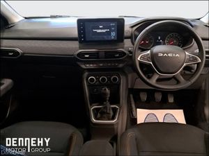 Dacia Sandero Stepway TCe 90 STEPWAY Essential - Image 3