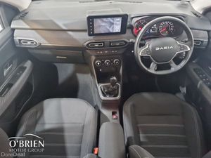 Dacia Jogger TCe 110 Expression - Image 2
