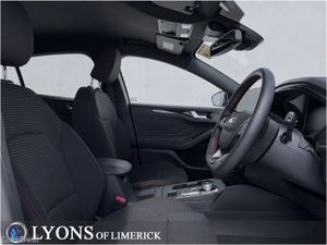 Ford Focus ST-Line 1.5 TD 11 - Image 3