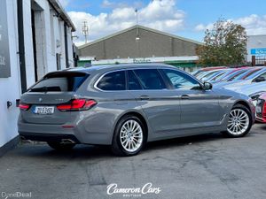 BMW 530e XDRIVE G31 TOURING SKYSCRAPER GREY - Image 2
