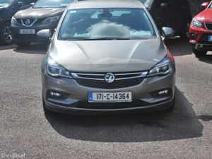 Vauxhall Astra 2017 Elite 1.6 CDTI - Image 2