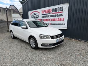 Volkswagen Passat 2013 - Image 2