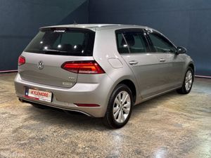 Volkswagen Golf 1.2 AUTOMATIC TSI COMFORT LINE - F - Image 3