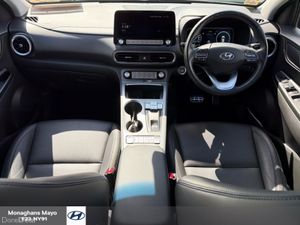 Hyundai KONA KAUAI PREMIUM 64KW 5DR AUTO - Image 2