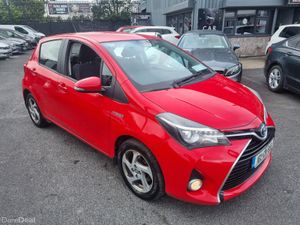 Toyota Yaris Hybrid 2016 - Image 3