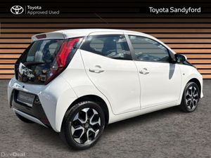 Toyota Aygo 1.0 5DR X-PLAY // REAR CAMERA // BLUET - Image 2