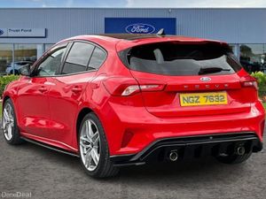 Ford Focus 1.0 EcoBoost 125 ST-Line 5dr - Image 2