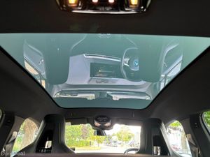 BMW iX M-SPORT 22" WHEELS SUNROOF SKY LOUNGE - Image 3