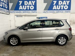 Volkswagen Golf SV CL 1.2 TSI MANUAL 6SPEED FWD 11 - Image 4