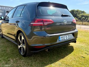 151 Volkswagen Golf 2.0 GTI - Image 4