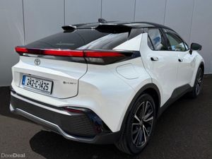 Toyota C-HR C-HR PHEV SOL - Image 4