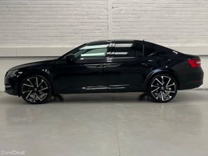 Skoda Superb Ambition Sportline Styling | 231 Reg - Image 4