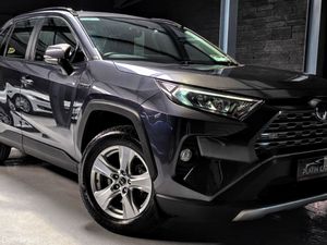 🔥 2019 Toyota RAV4 2.5 Hybrid Luna Automatic - Image 2
