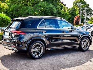 Mercedes-Benz GLE 350de AMG 4Matic Pan Roof NEW 26 - Image 3