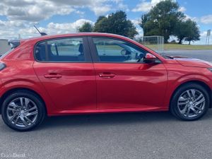 Peugeot 208 2021 puretech Auto 1.2 - Image 2