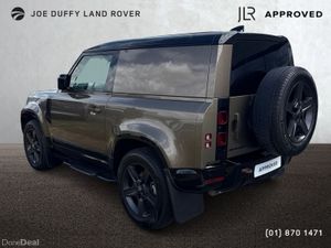 Land Rover Defender 90 3.0D Hard Top X-Dynamic SE - Image 3