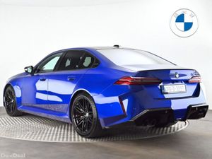 BMW M5 Saloon - Image 2