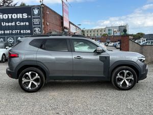 2025 Dacia Duster  1.2 HYBRID JOURNEY - Image 2