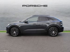 Porsche Macan - Image 4