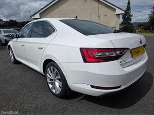 Skoda Superb 2.0TDI SE L EXECUTIVE TDI DSG, COST € - Image 4