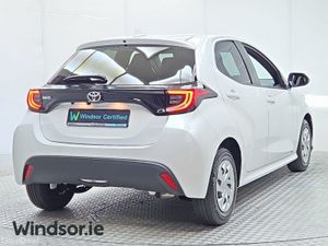 Toyota Yaris 1.0 Luna - Image 3