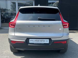 Volvo XC40 EV Core Recharge Auto (EV) - Image 3