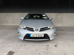 Toyota Auris TOYOTA AURIS 1.4 D-4D AURA 4DR - Image 3