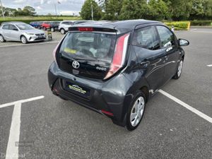 Toyota Aygo X Play - Image 4