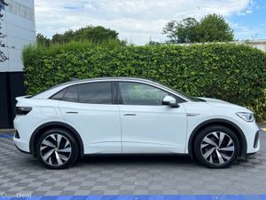 Volkswagen ID.5 PRO BUSINESS 77KWH // DIGITAL CLUS - Image 2