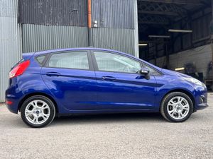 Ford Fiesta 2017 1.25 petrol manual - Image 3
