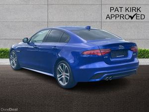 Jaguar XE Xe Diesel Saloon R-Dynamic SE - Image 2