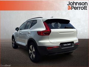 Volvo XC40 T4 211bhp PHEV Plus Dark (Two Year Volv - Image 4