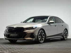 BMW 5-Series 530E M SPORT PRO - Image 3