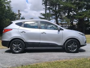 Hyundai ix35 2015 Premium 1.7 Crdi HIGH SPEC - Image 4
