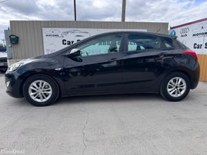 141 Hyundai i30 1.6 Diesel Deluxe Warranty - Image 4
