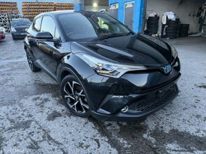 2018 TOYOTA C-HR Hybrid Automatic/ G leather Spec - Image 3
