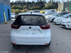 2021 HONDA FIT e:HEV Automatic Hybrid - Image 4