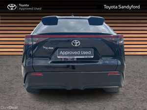 Toyota bZ4X SPORT EV AUTOMATIC // HEATED SEATS & S - Image 4